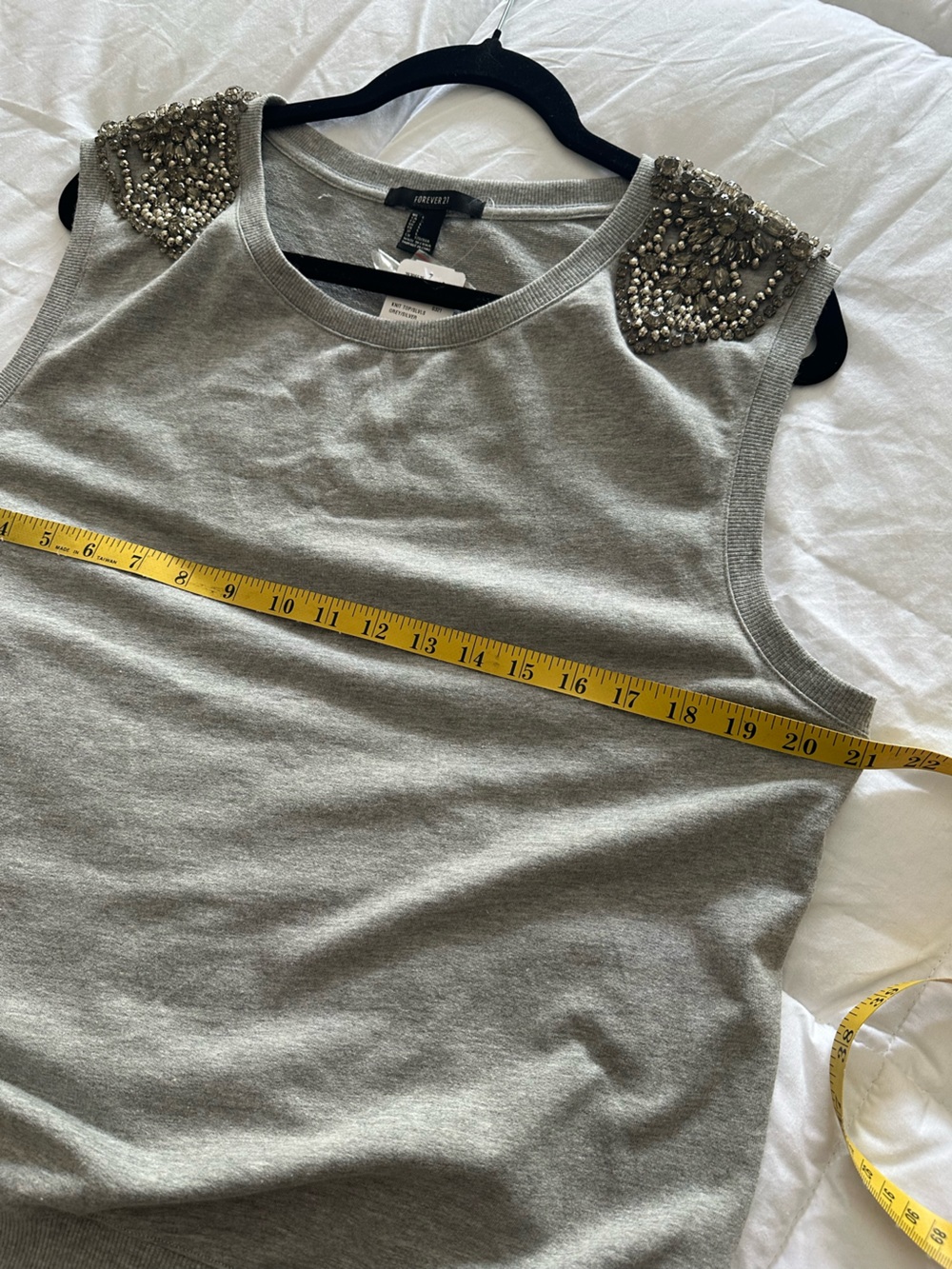 Forever 21 Sleeveless Top with Beaded Shoulder Detail size large - Picture 8 of 11